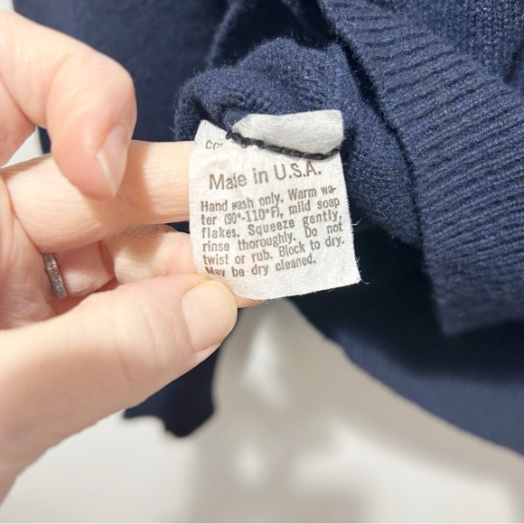 Thane 100% Cashmere V Neck Sweater Vintage Size Large XL Navy Blue Ribbed Hems - Picture 6 of 12